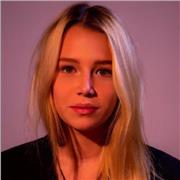 Insegnante di Inglese o aiuto compiti , matematica , italiano , ecc